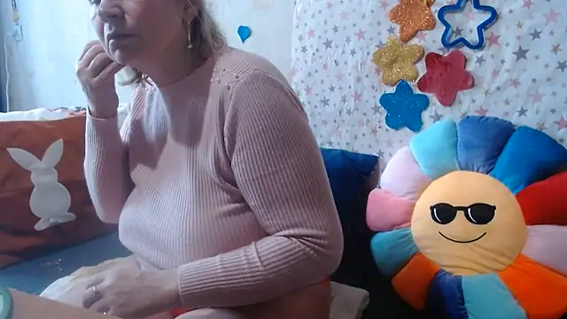 QueenLana's Webcam Show