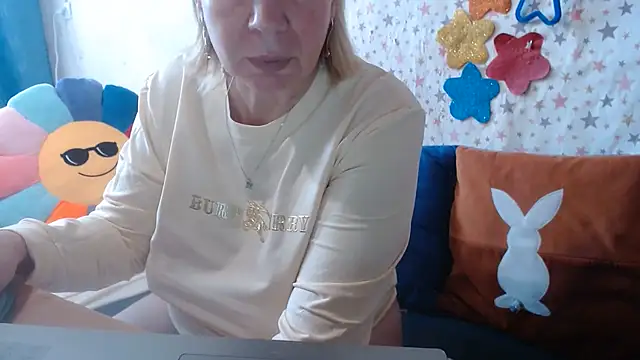 QueenLana's Webcam Show