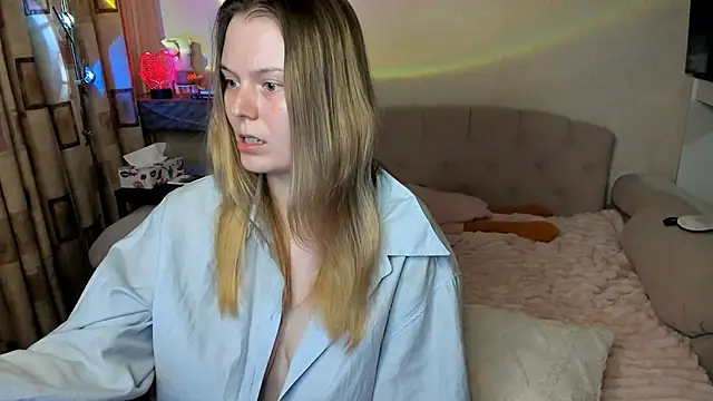 Czat XXX na żywo – Vivian_Davis