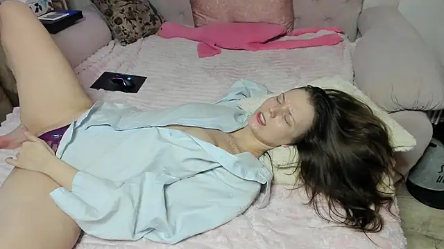 Vivian_Davis Adlı Modelin Canlı XXX Sohbeti