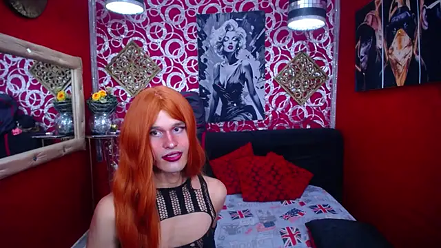 shannentrans Show in webcam