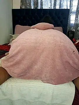 BootyCallEverのライブXXXチャット