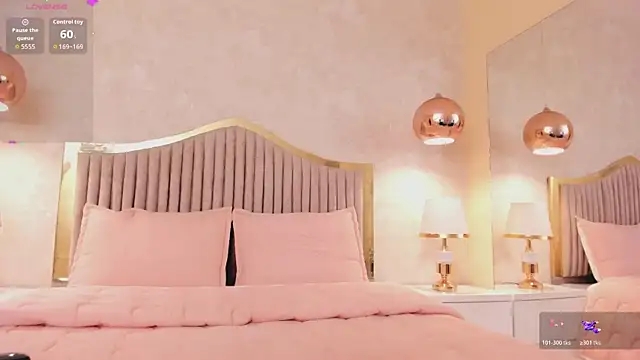 Pinkceelesteのウェブカメラショー