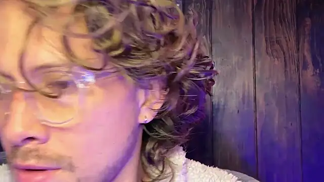 عرض كام mcklister_kinky_feets