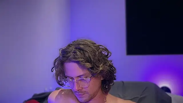 הופעת וובקאם של mcklister_kinky_feets