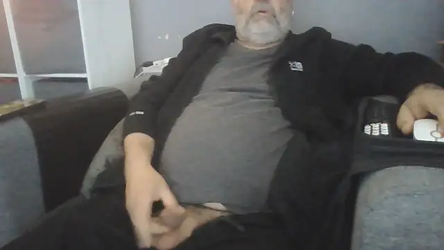 Naturistmale45 webkamerás műsora