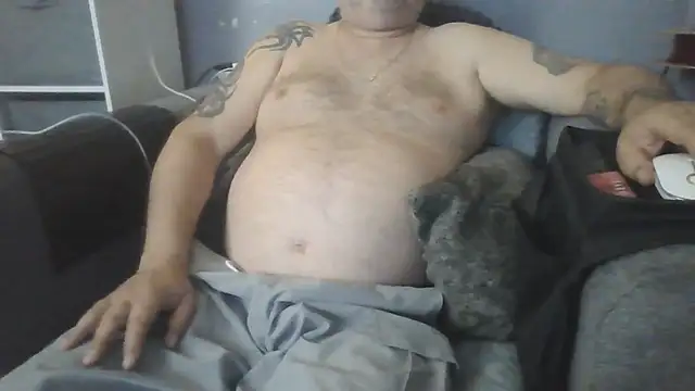 Naturistmale45 Show Webcam