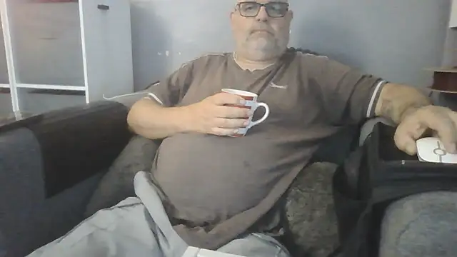 Naturistmale45 webcam show
