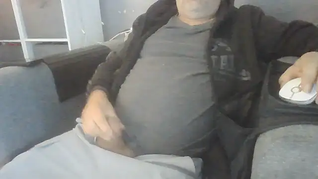 Naturistmale45 webcam show