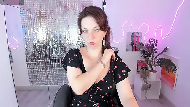 MargaretFatal's Live XXX Chat