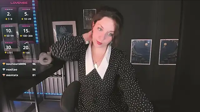 Chat +18 de MargaretFatal ao vivo