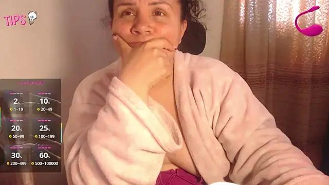Chat +18 de agathamiller01 ao vivo