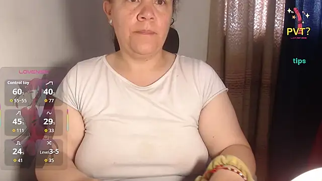 agathamiller01 XXX чат на живо
