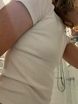 Cherryxx's Live XXX Chat