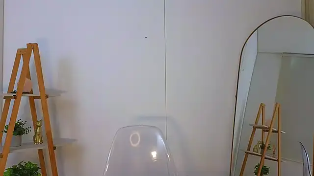 Živá chatovací místnost bella__adams