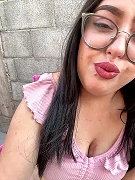 MileyGia's Webcam Show