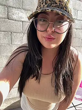 MileyGia 网络视讯表演