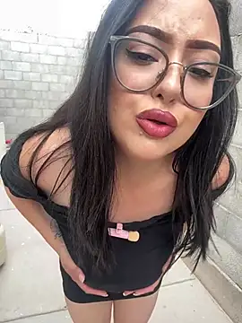 MileyGia Webcamshow