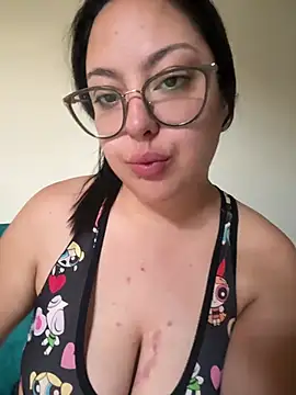 MileyGia's Webcam Show