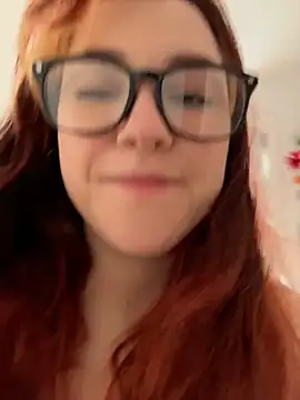 JennKenobi Show in webcam