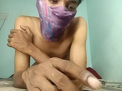 PrabV0319 Adlı Modelin Web Kamerası Şovu