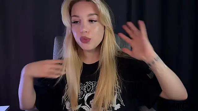 Chat +18 de ariashaa ao vivo