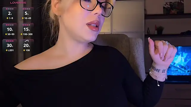 ariashaa's Webcam Show