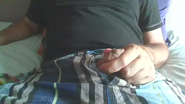 rosal111972 Show Webcam