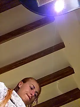 kylie_blck 现场XXX聊天