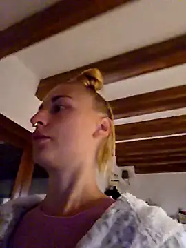 kylie_blck Chat XXX live