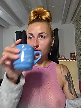 Chat XXX Live kylie_blck