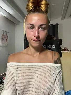kylie_blckのライブXXXチャット
