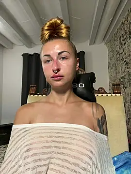 kylie_blck Chat XXX in diretta