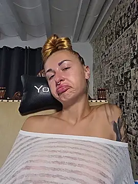 Chat +18 de kylie_blck ao vivo