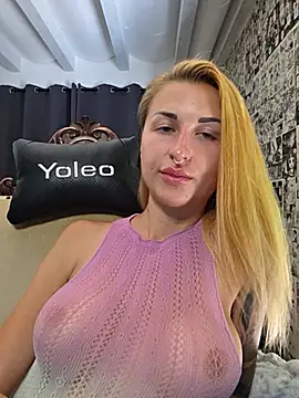 kylie_blck Webcam-Show