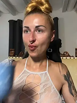 kylie_blck – Live XXX-chat