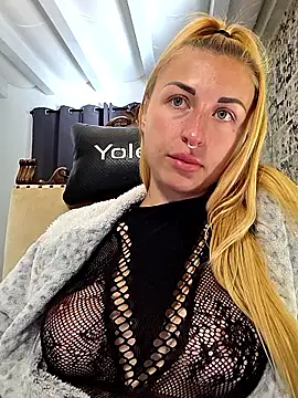 kylie_blck – Live XXX-chat