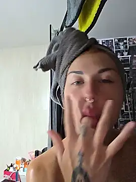 kylie_blck Adlı Modelin Canlı XXX Sohbeti