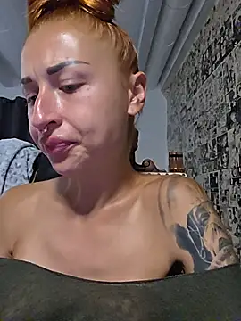 kylie_blck Chat XXX in diretta