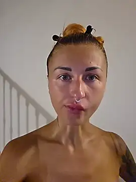 kylie_blck webcam show