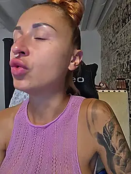 kylie_blck Webcam-Show