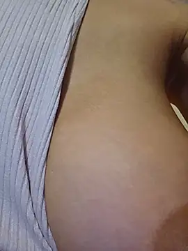 kylie_blck Adlı Modelin Web Kamerası Şovu