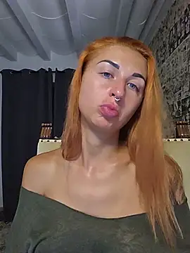 kylie_blck Pertunjukan Webcam