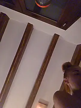 הופעת וובקאם של kylie_blck