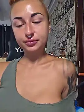 Chat XXX en directo de kylie_blck