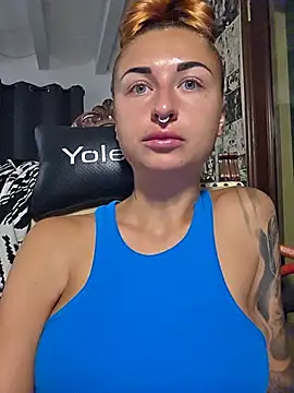 kylie_blck Webcam-Show