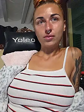 kylie_blck Webcam-Show