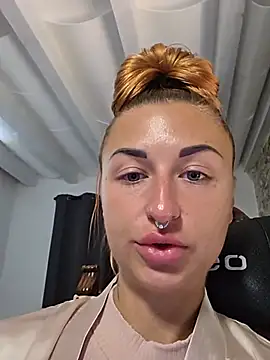 kylie_blck Webcam-Show