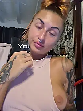 kylie_blck live XXX chat