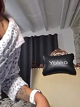 kylie_blck Webcam-Show